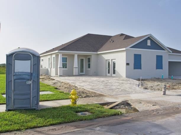 Best Porta potty rental near me  in Schaumburg, IL